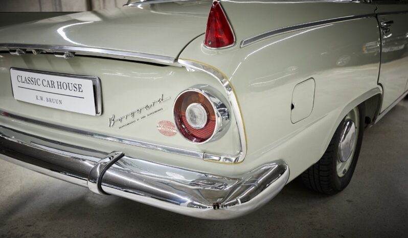 Borgward 2.3 Liter P100 Airswing full