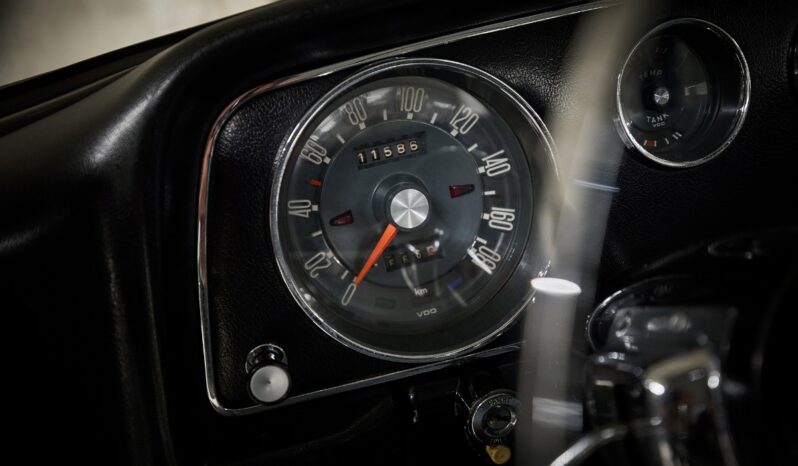 Borgward 2.3 Liter P100 Airswing full