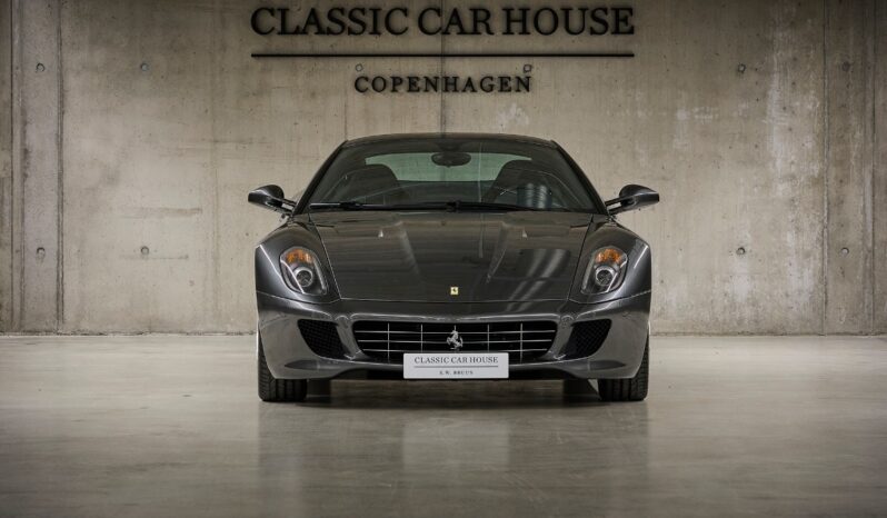Ferrari 599 GTB Fiorano F1 full