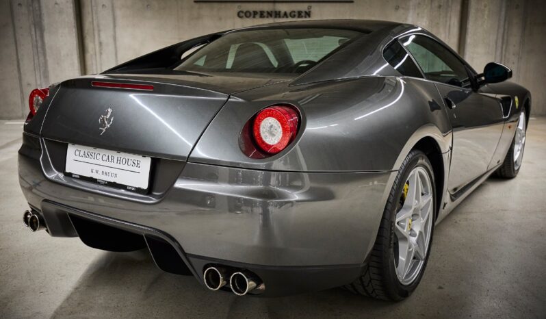 Ferrari 599 GTB Fiorano F1 full