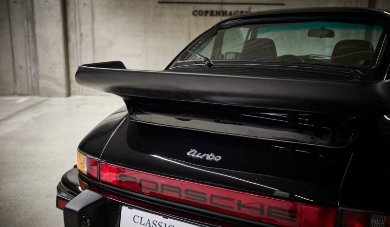 Porsche 911 930 turbo full