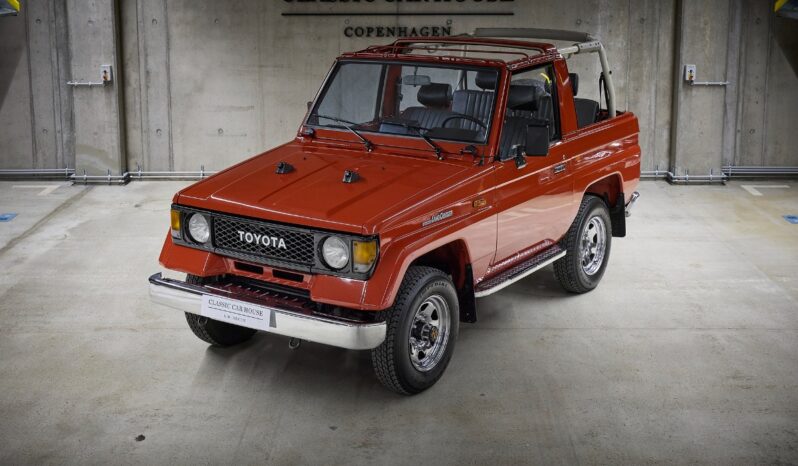 Toyota Landcruiser J70‑serie Convertilble full