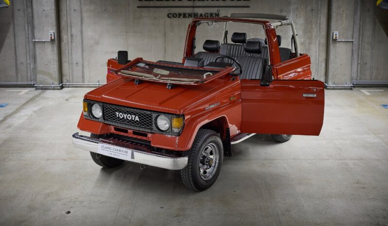 Toyota Landcruiser J70‑serie Convertilble full