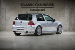 VW Golf R32 full