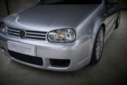 VW Golf R32 full