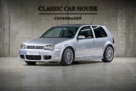 VW Golf R32