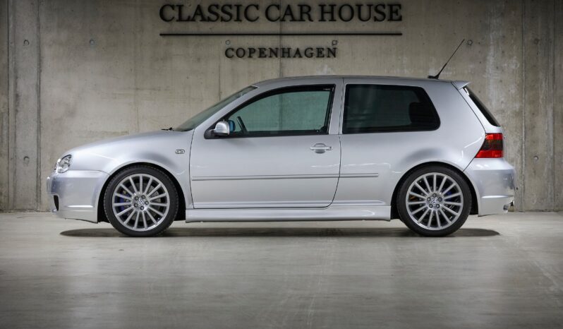VW Golf R32 full
