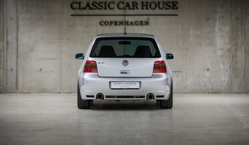 VW Golf R32 full