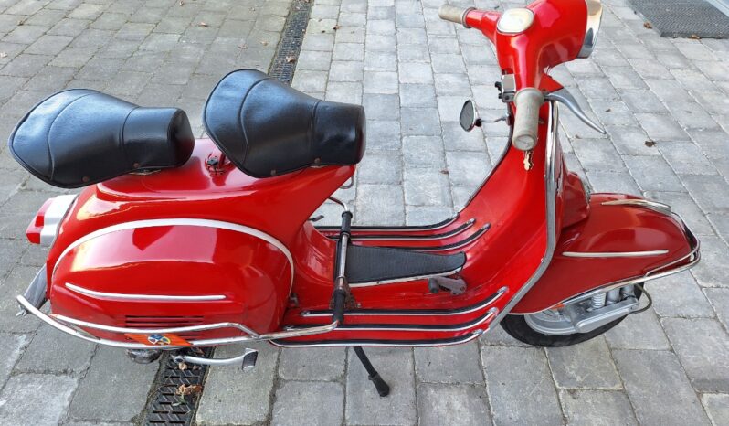 Vespa Sprint 150 full