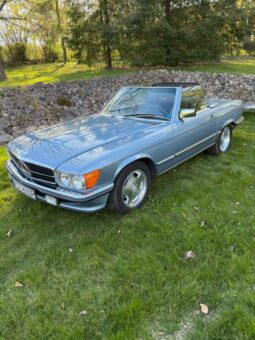 Mercedes-Benz SL-Klasse (R107) 560 V8 full