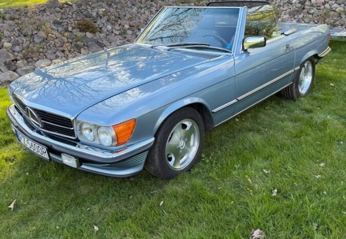 Mercedes-Benz SL-Klasse (R107) 560 V8 full