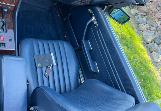 Mercedes-Benz SL-Klasse (R107) 560 V8 full