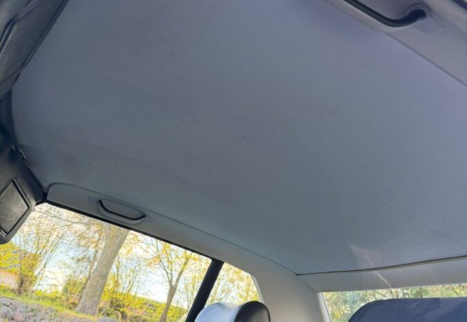 Mercedes-Benz SL-Klasse (R107) 560 V8 full