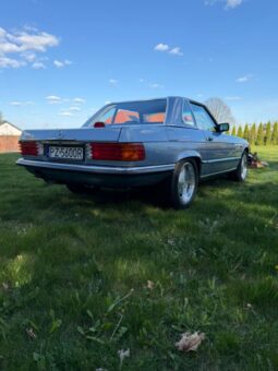 Mercedes-Benz SL-Klasse (R107) 560 V8 full