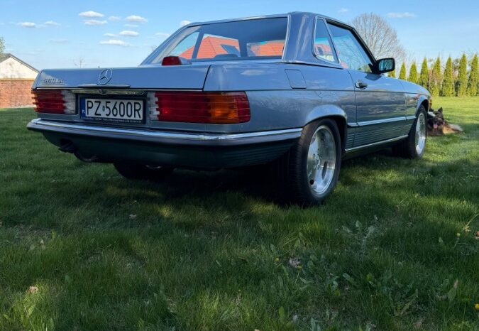 Mercedes-Benz SL-Klasse (R107) 560 V8 full