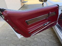 Chevrolet Corvette V8 Stingray full