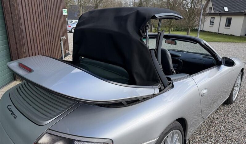 Porsche 911 Carrera 3,4 Cabriolet full