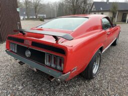 Ford Mustang Mach 1 full