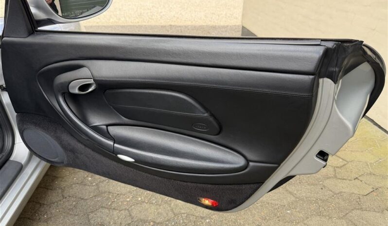 Porsche 911 Carrera 3,4 Cabriolet full