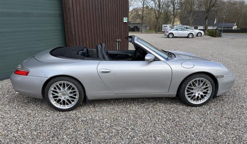Porsche 911 Carrera 3,4 Cabriolet full