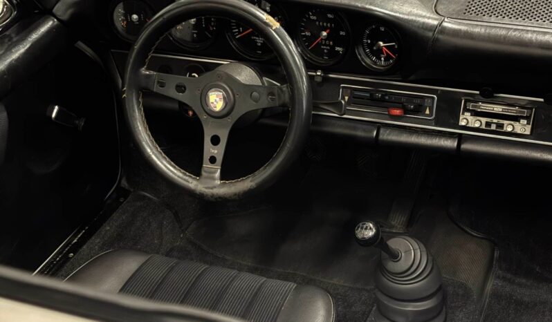 Porsche 911 Targa full