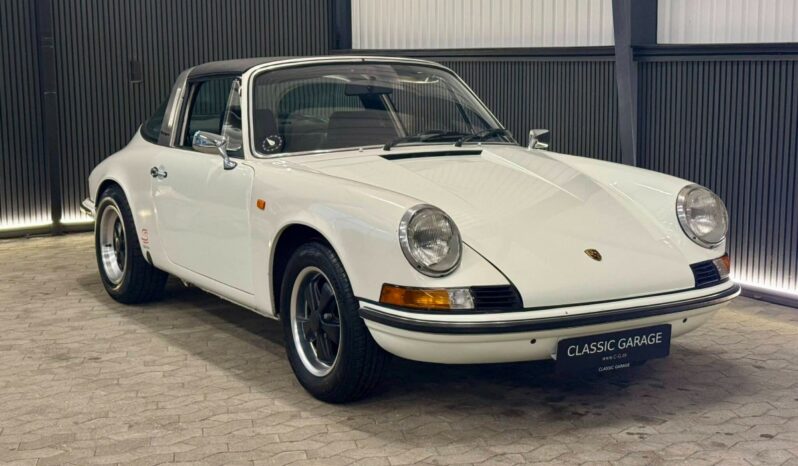 Porsche 911 Targa full
