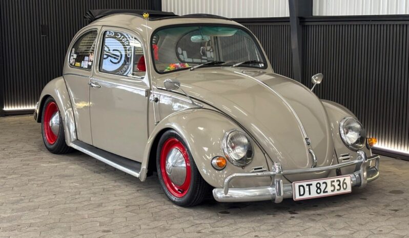 VW Bobbel 113 Lim 1300 full