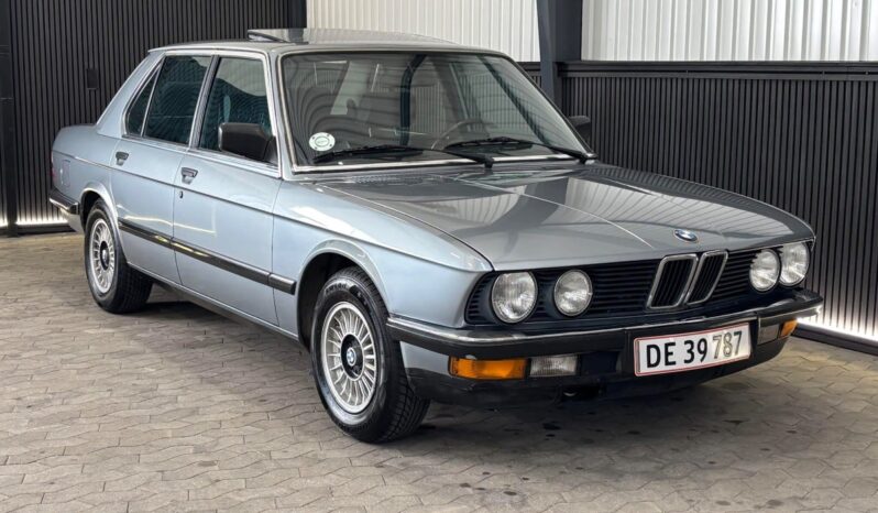 BMW 5-serie E28 525e 2.7 full
