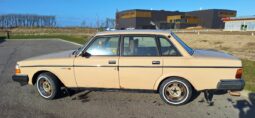 Volvo 200-Serie 240 GL full