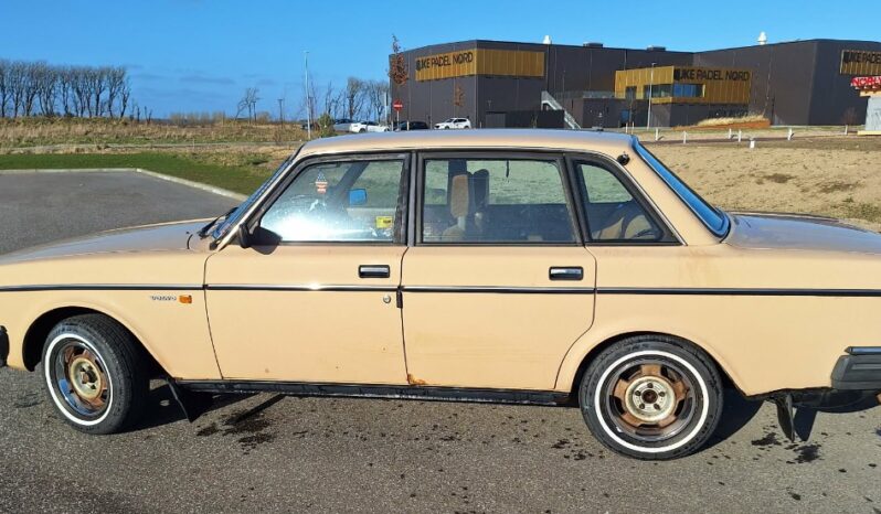 Volvo 200-Serie 240 GL full