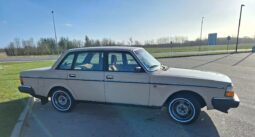 Volvo 200-Serie 240 GL full