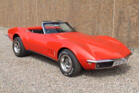Chevrolet Corvette Cab
