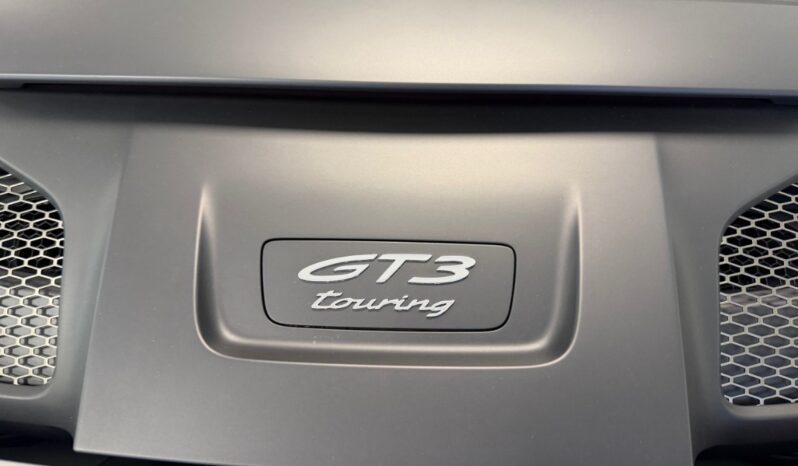 Porsche 911 992 GT3 Touring full