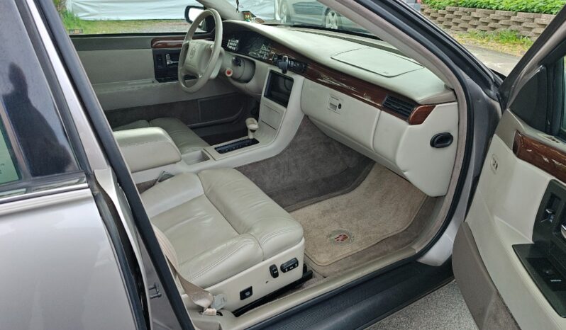 Cadillac Seville SLS full