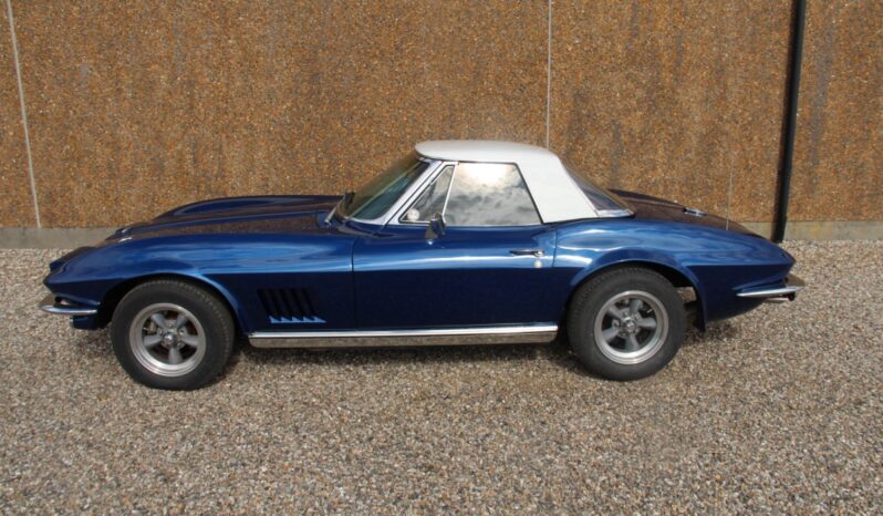 Chevrolet Corvette C2 full