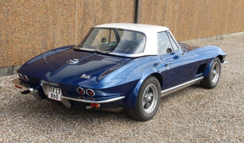 Chevrolet Corvette C2 full