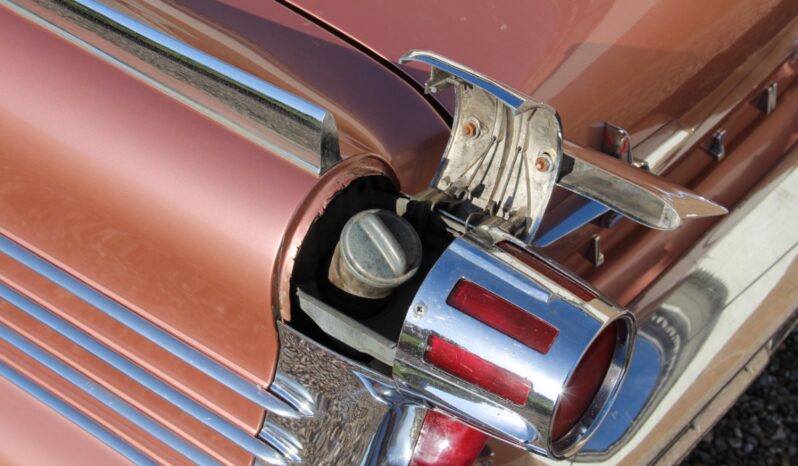 Oldsmobile Delta 88 Cupe full