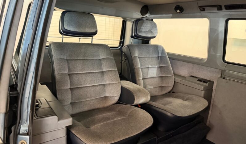 VW T3 Caravelle full