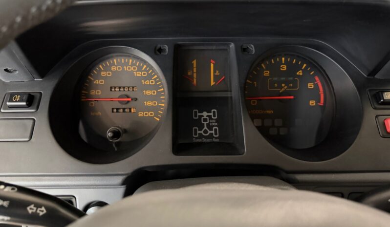 Mitsubishi Pajero Montero V6 full