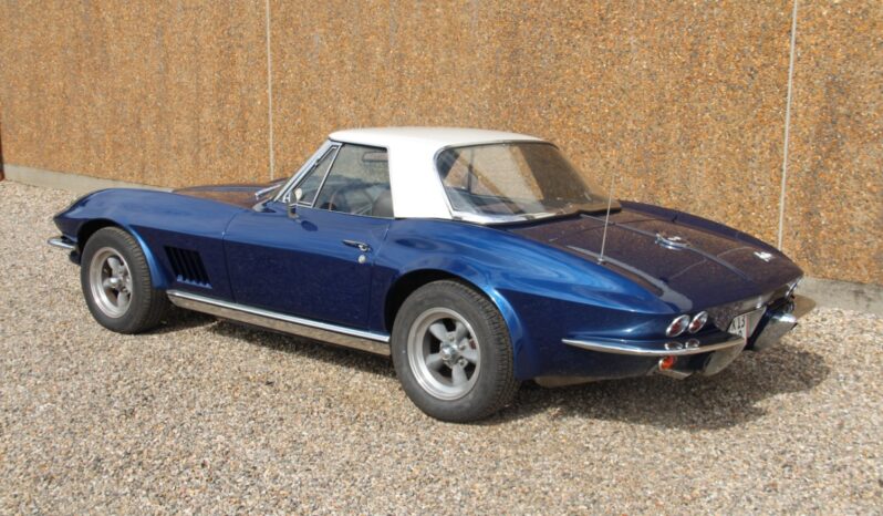 Chevrolet Corvette C2 full