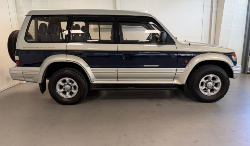 Mitsubishi Pajero Montero V6 full