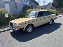 Volvo 200-Serie 240 GL Aut full