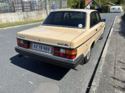 Volvo 200-Serie 240 GL Aut full