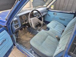 Toyota HiAce Hilux full