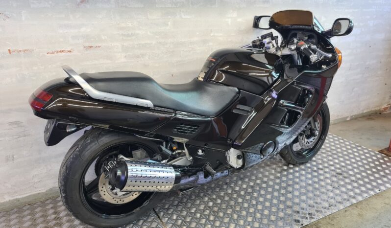 Honda CBR 1000 F full