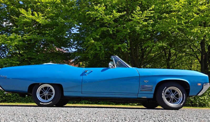 Buick Skylark Custom v8 full