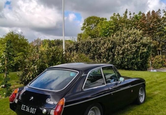MG MGB GT V8 full
