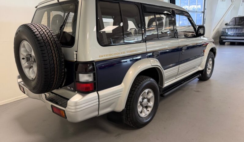 Mitsubishi Pajero Montero V6 full