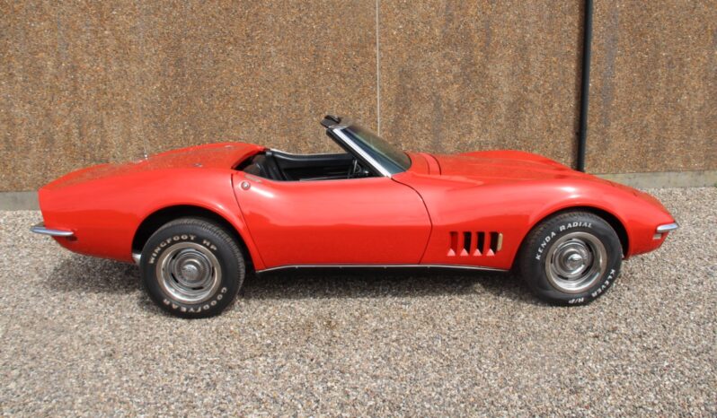 Chevrolet Corvette Cab full