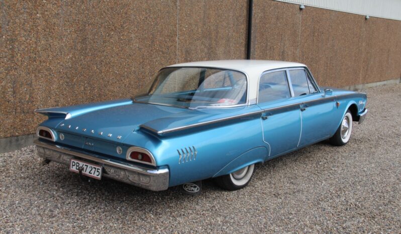 Ford Fairlane 500 full